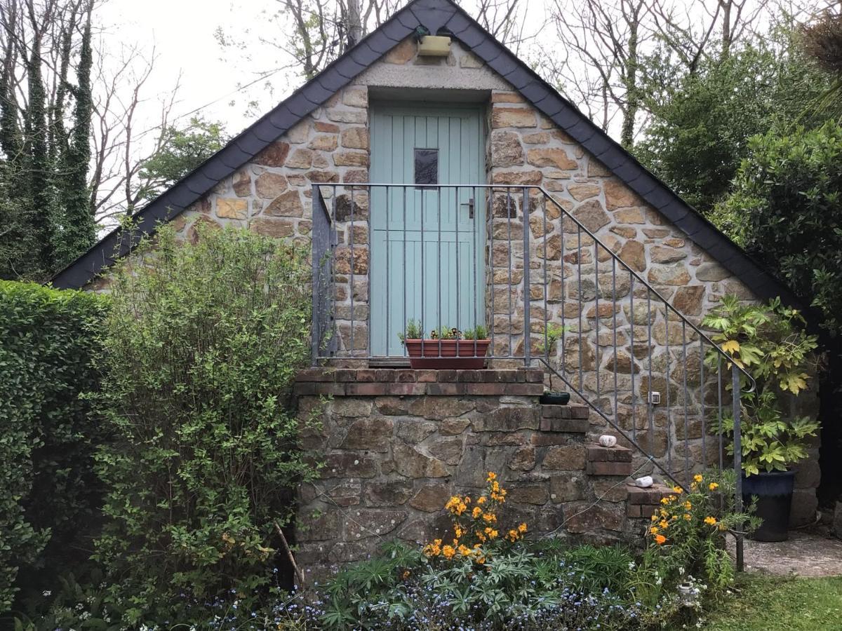 Cozy Camborne Studio Retreat With Two Single Beds מראה חיצוני תמונה