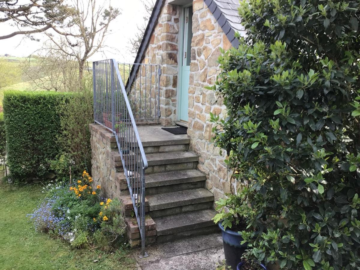 Cozy Camborne Studio Retreat With Two Single Beds מראה חיצוני תמונה